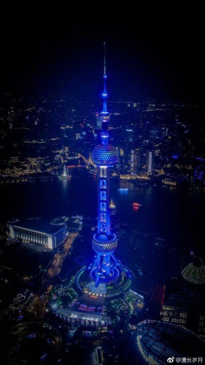 包含上港迎战重庆斯威，力争主场胜利的词条