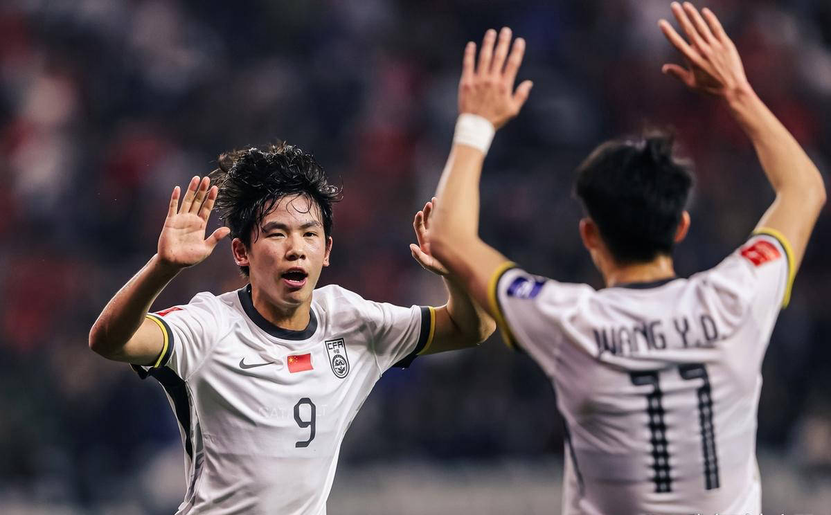 国足世界杯表现亮眼,喜获好成绩 国足世界杯表现亮眼,喜获好成绩