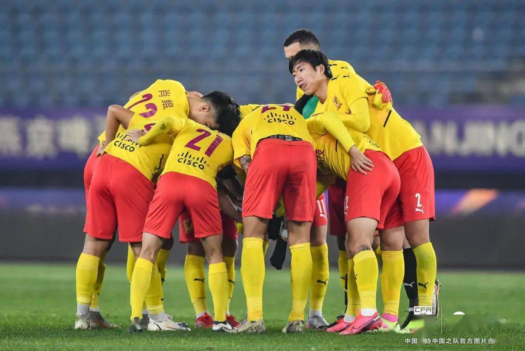 荷兰点球告负波兰遗憾出局的简单介绍 荷兰点球告负波兰遗憾出局的简单介绍