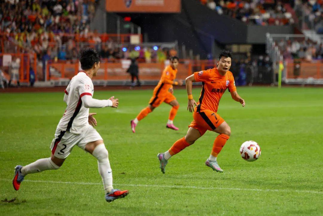 杏彩体育在线-最新赛况揭晓，球队表现受到公众赞誉的简单介绍