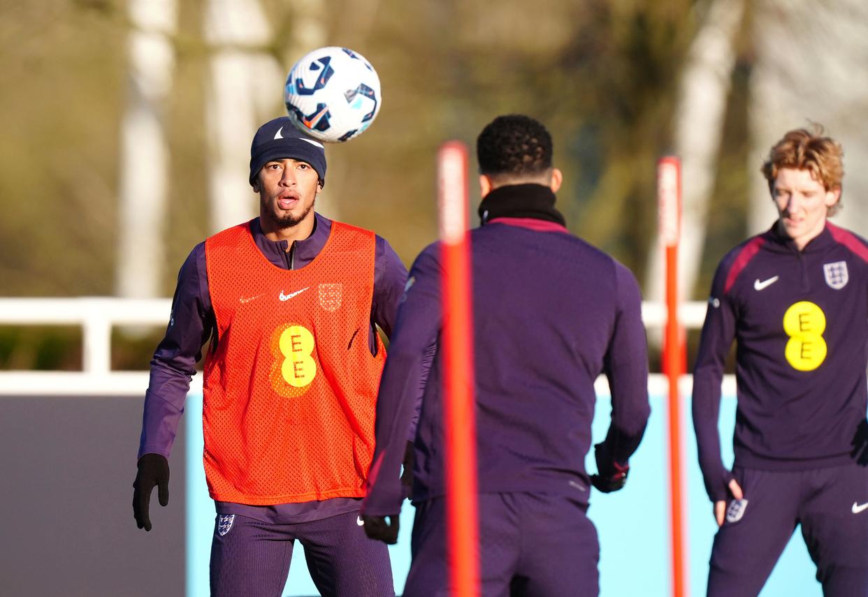 杏彩体育app下载-包含英格兰队士气高昂，备战迎接激烈对抗的词条