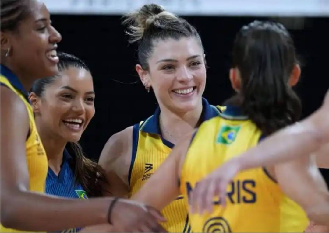 杏彩体育在线登录-巴西排球队横扫对手，轻松晋级