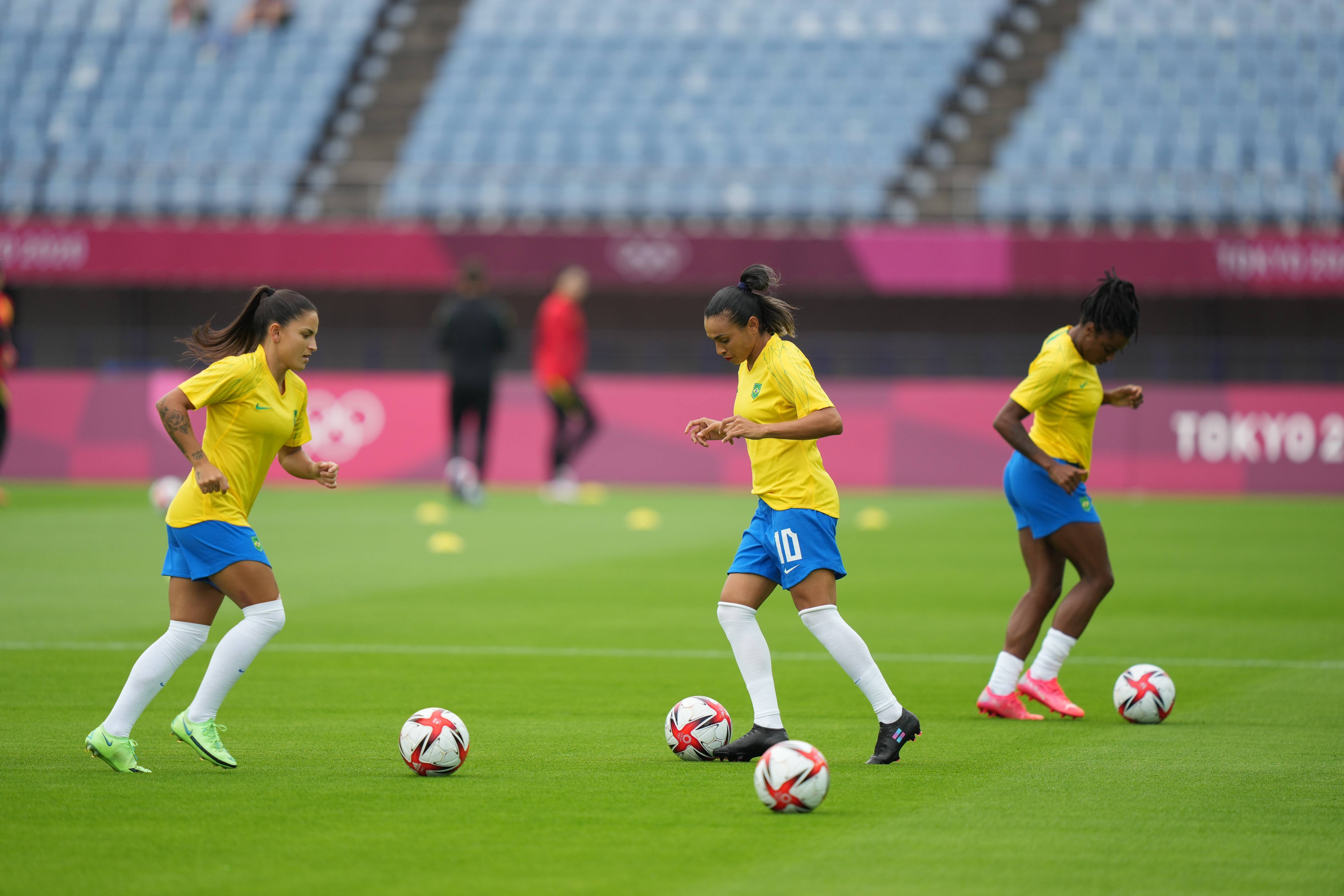 杏彩体育在线登录-巴西女足队在国际赛场上踢出好成绩