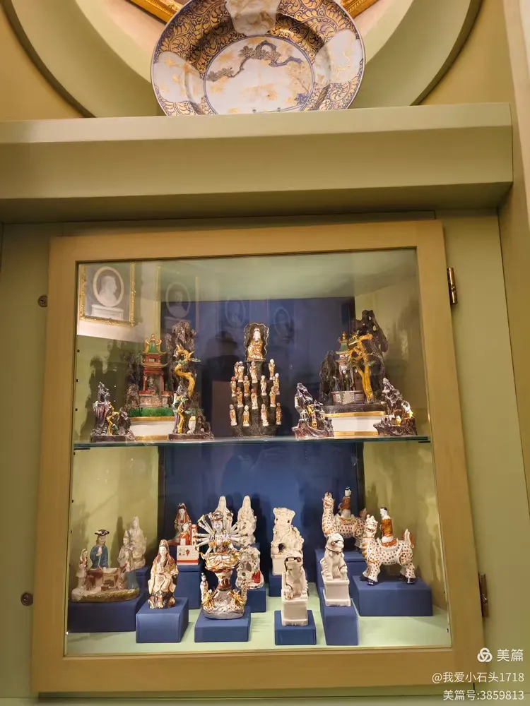 杏彩体育app下载-佛罗伦萨举办国际文化交流活动，展示当地传统手工艺品的简单介绍