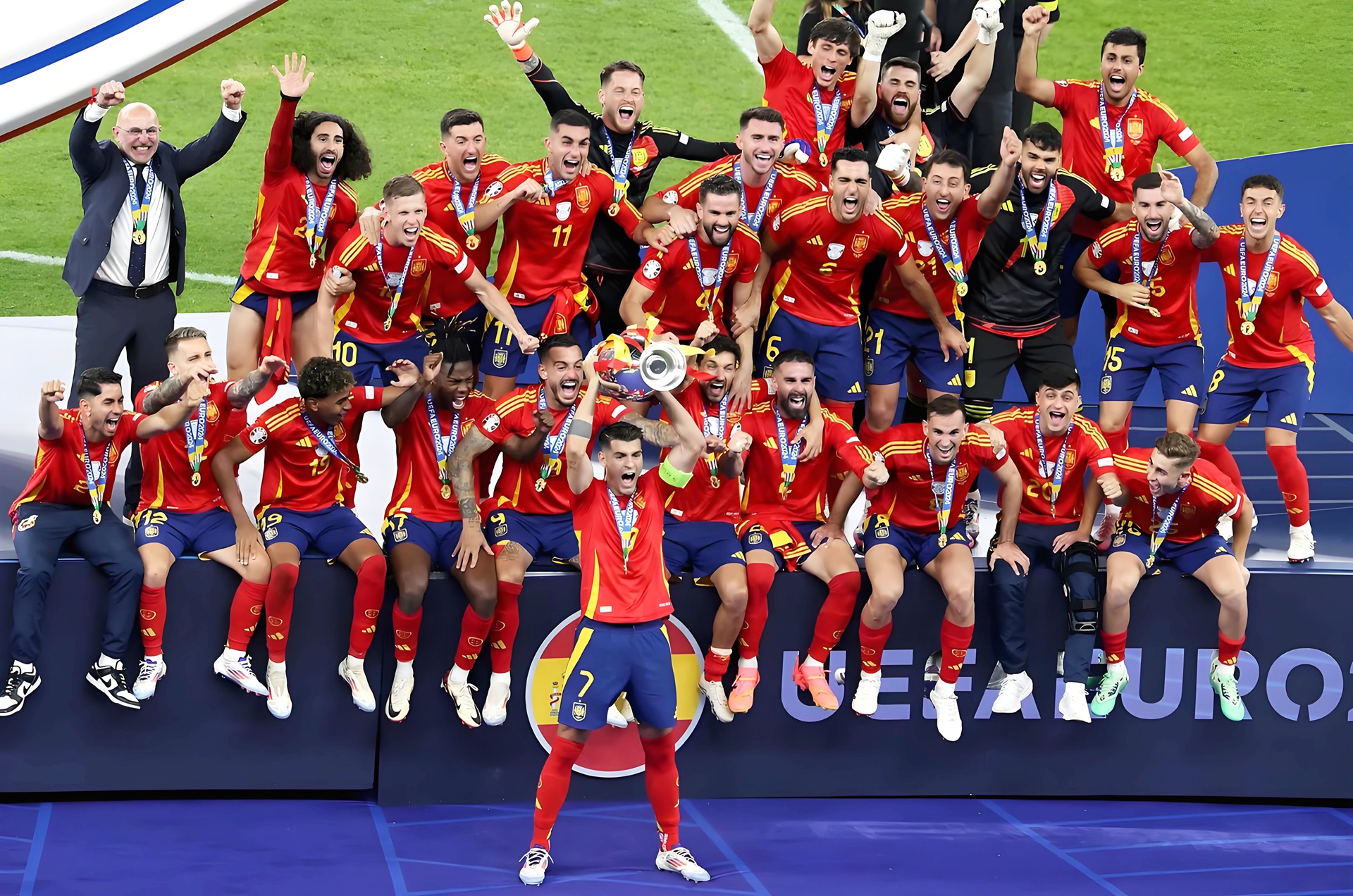 杏彩体育地址-马德里竞技在欧洲职业赛事中延续辉煌